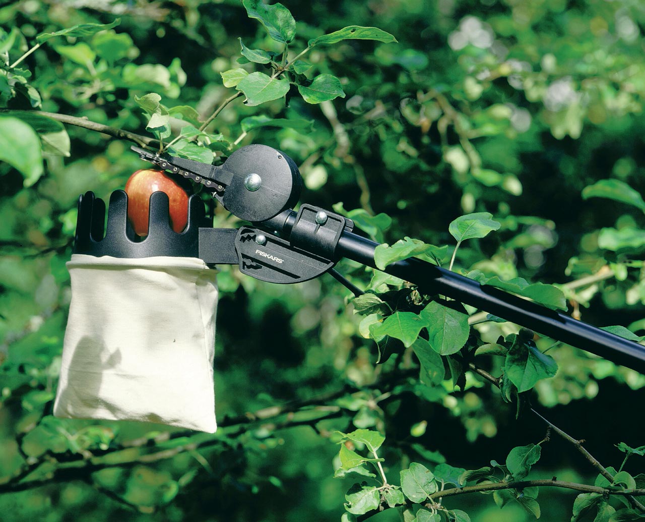Увеличенная фотография Мешок для фруктов Fiskars к сучкорезам 115360/115560